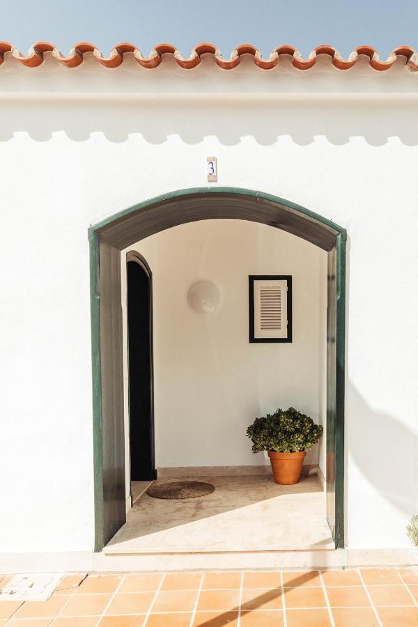 Apartamento Las Golondrinas Arenal - Adults Only Arenal d'en Castell Kültér fotó