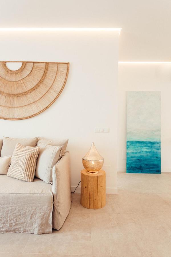 Apartamento Las Golondrinas Arenal - Adults Only Arenal d'en Castell Kültér fotó