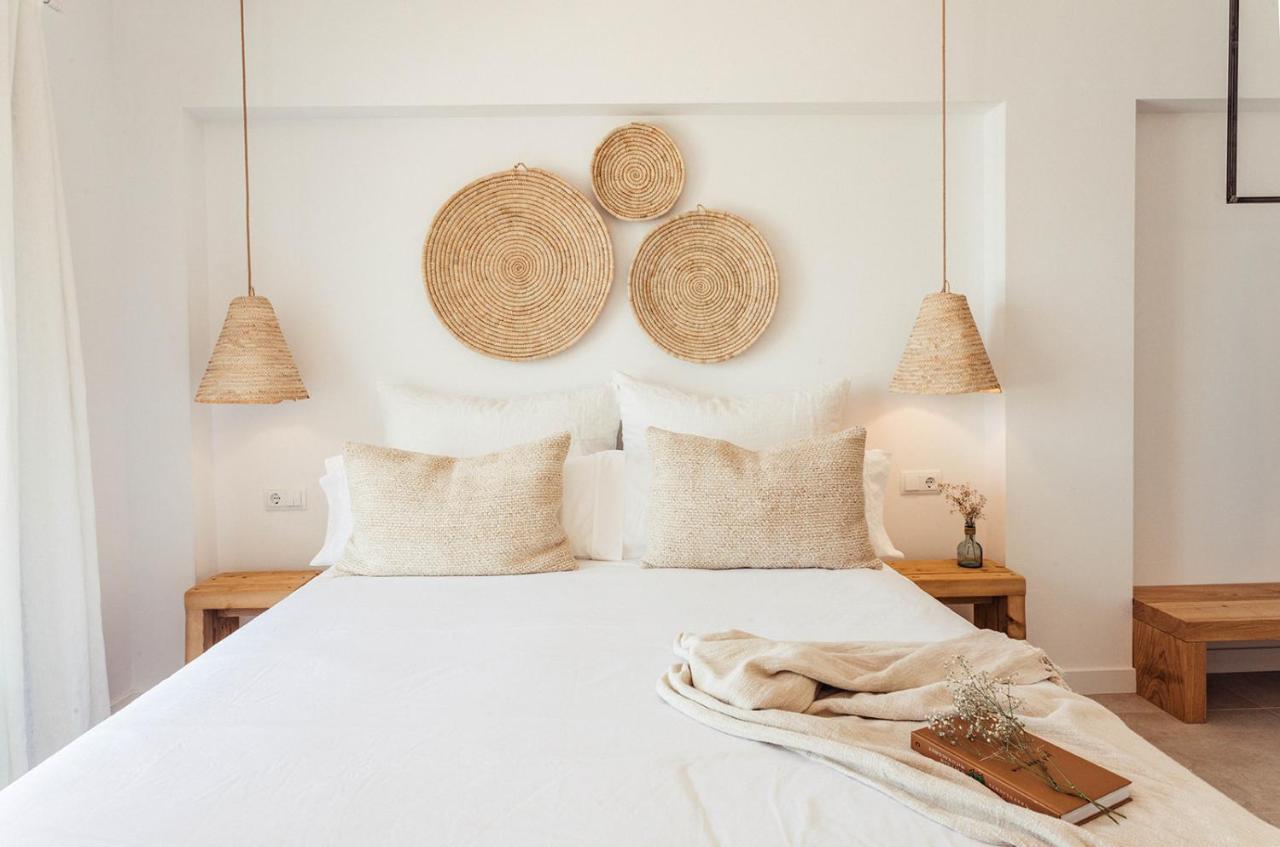 Apartamento Las Golondrinas Arenal - Adults Only Arenal d'en Castell Kültér fotó